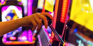 Step-by-step abc8vip deposit process shown on a Filipino player's smartphone